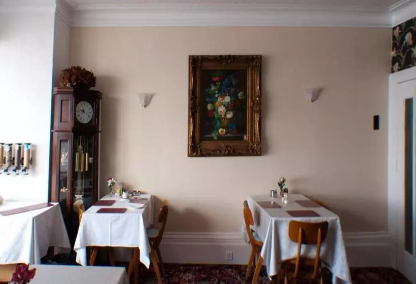 Hotelli The Highfield Private