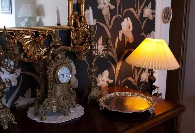 Hotelli The Highfield Private