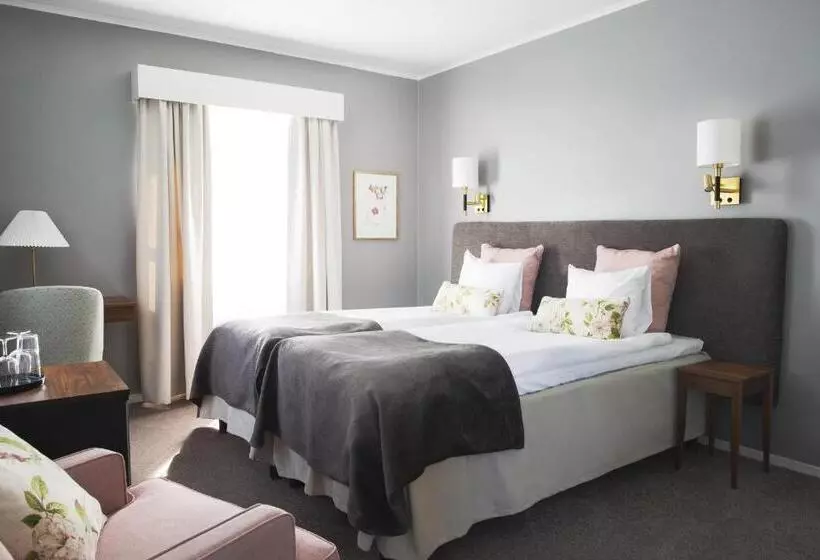 Отель Hooks Herrgård