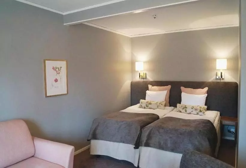 Отель Hooks Herrgård