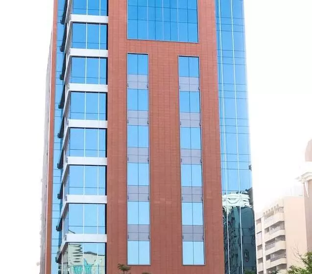 酒店 Hyatt Place Dubai Baniyas Square