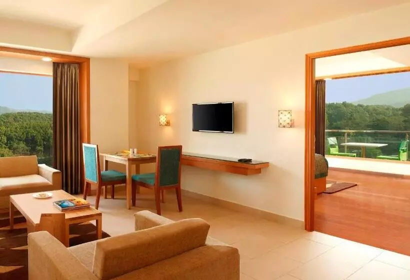 Lemon Tree Hotel, Dehradun