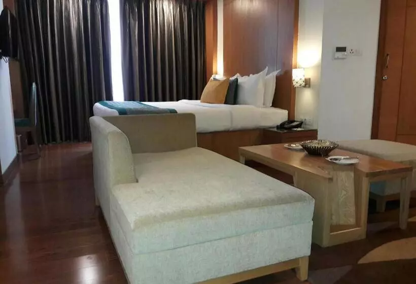 Lemon Tree Hotel, Dehradun