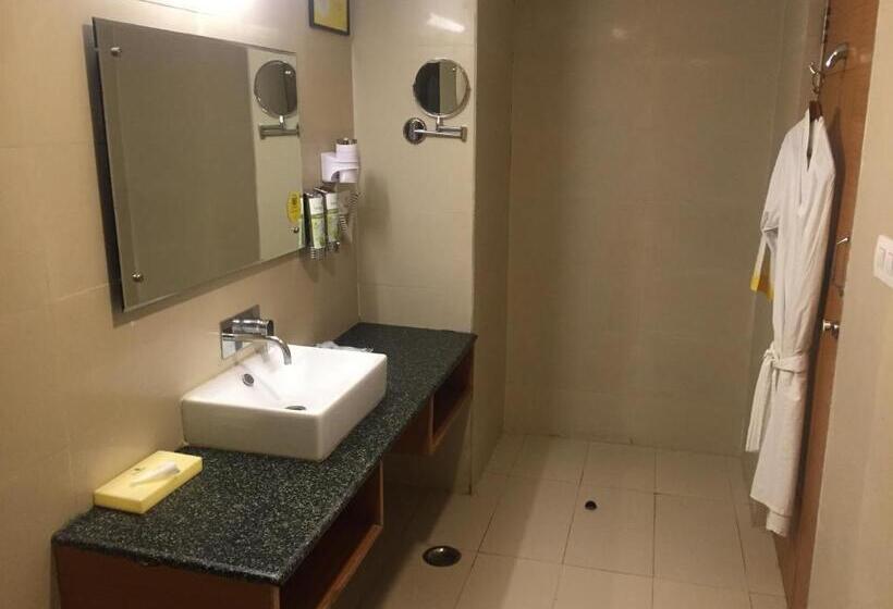 Lemon Tree Hotel, Dehradun