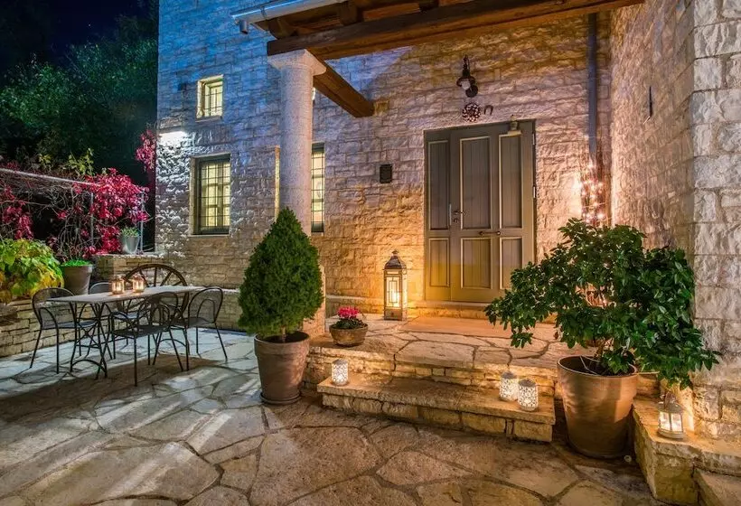 ホテル Pirrion Wellness Boutique