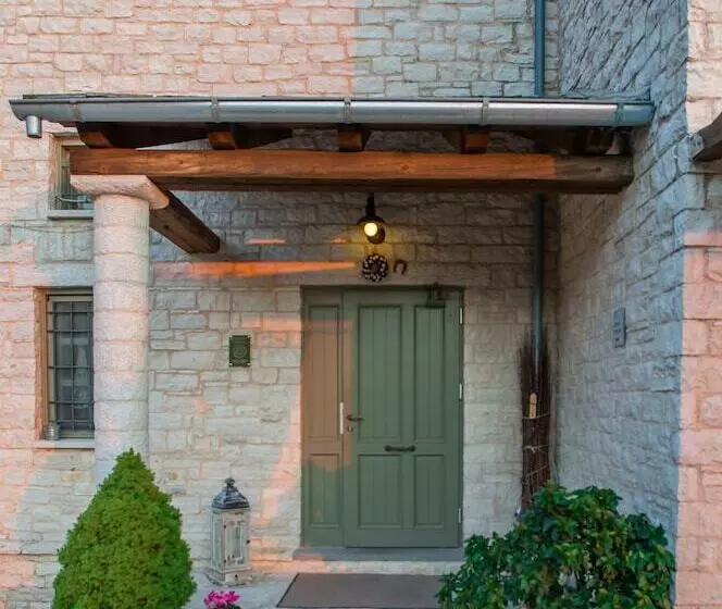 ホテル Pirrion Wellness Boutique