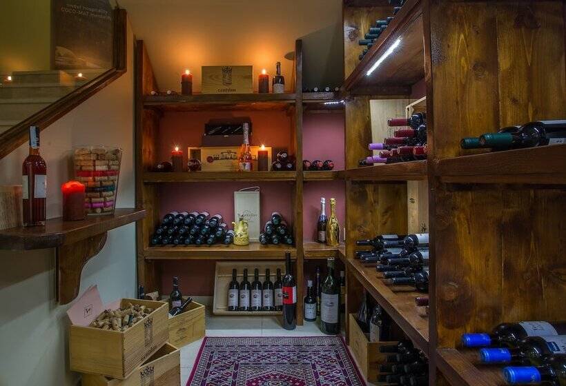 Отель Pirrion Wellness Boutique