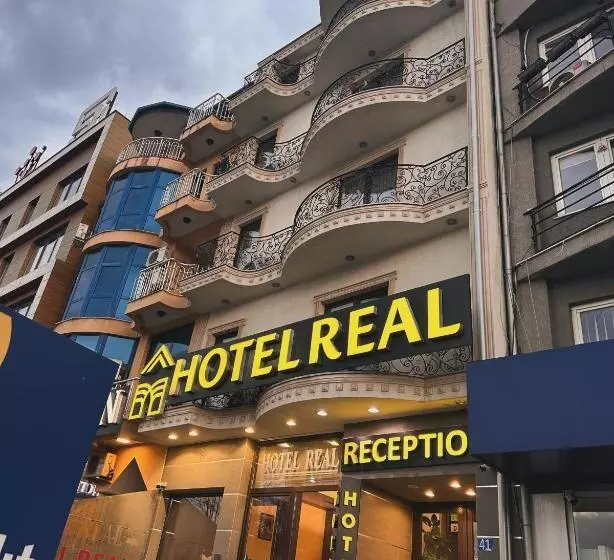 هتل Real