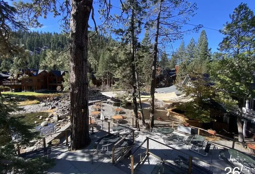 ホテル River Ranch Lodge & Restaurant