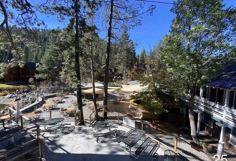 ホテル River Ranch Lodge & Restaurant