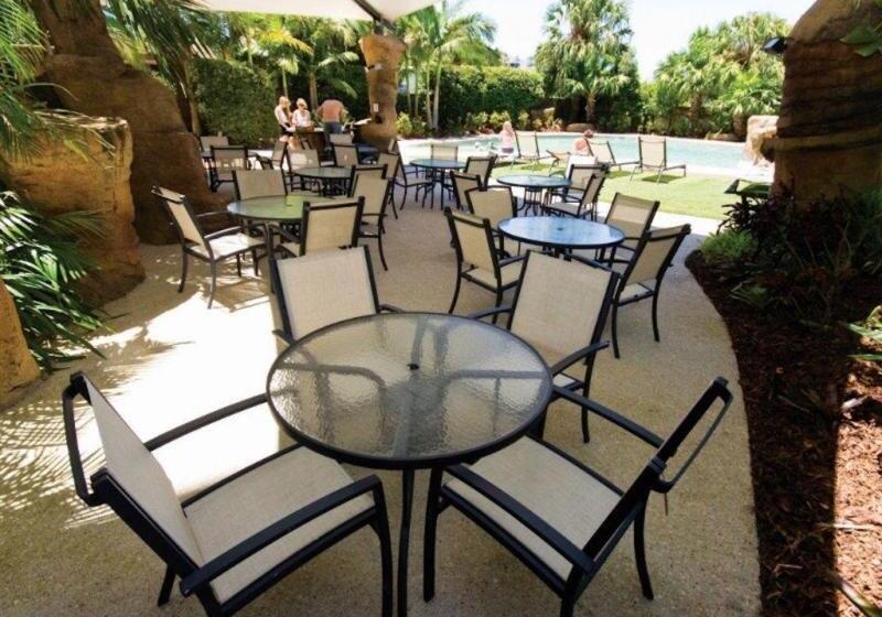 ホテル The Mirage Resort Alexandra Headland