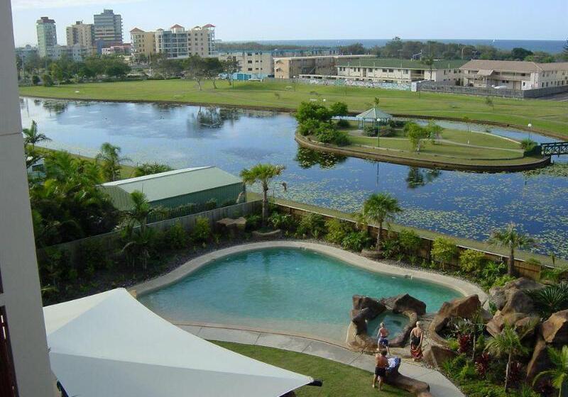 ホテル The Mirage Resort Alexandra Headland