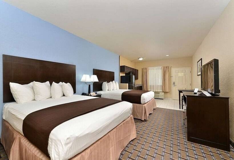 فندق Western Inn & Suites