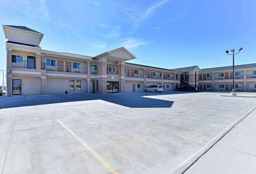 فندق Western Inn & Suites