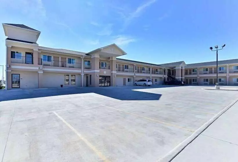 Отель Western Inn & Suites