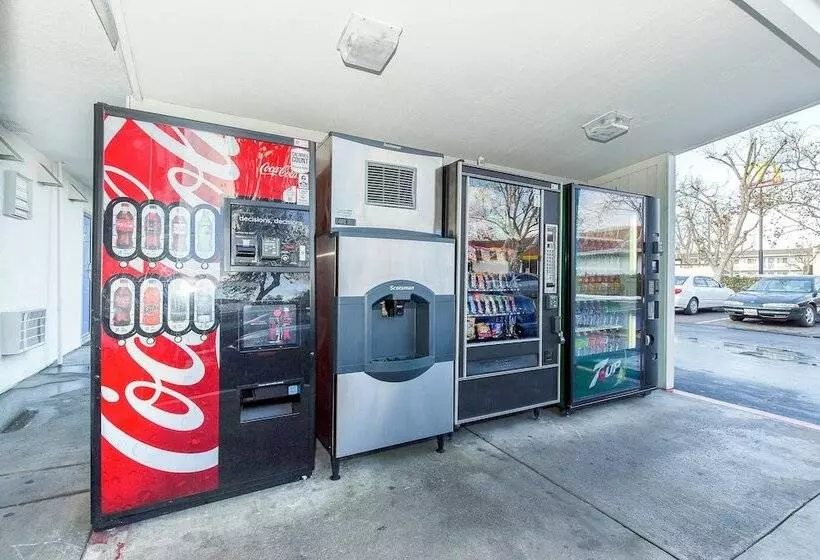 Motel 6 Hayward, Ca  Silicon Valley Gateway