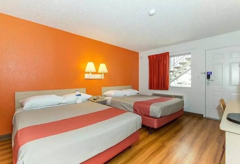 Motel 6 Hayward, Ca  Silicon Valley Gateway