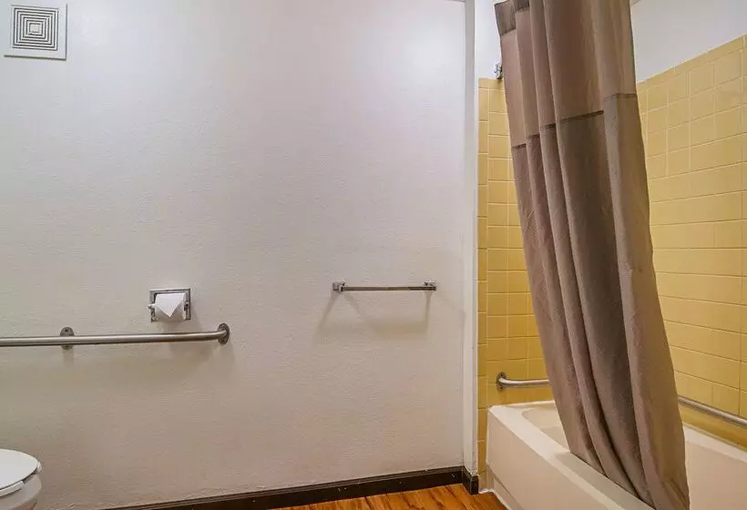 Motel 6 Knoxville, Tn   North