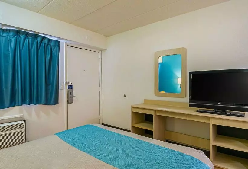 Motel 6 Knoxville, Tn   North