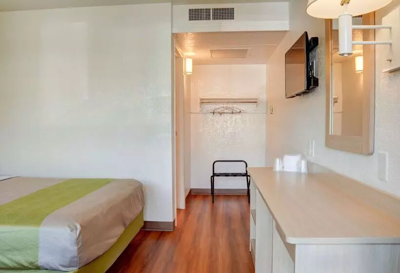 Motel 6 Springfield, Or   Eugene North