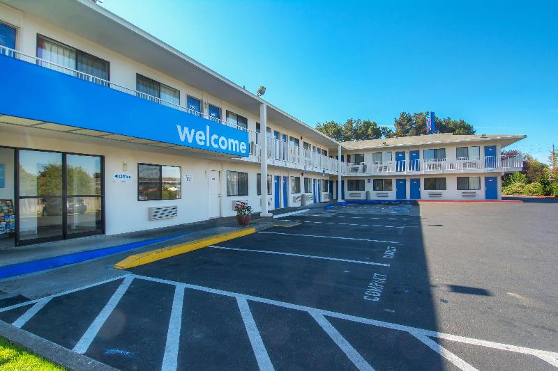 Motel 6arcata, Ca Cal Poly Humboldt