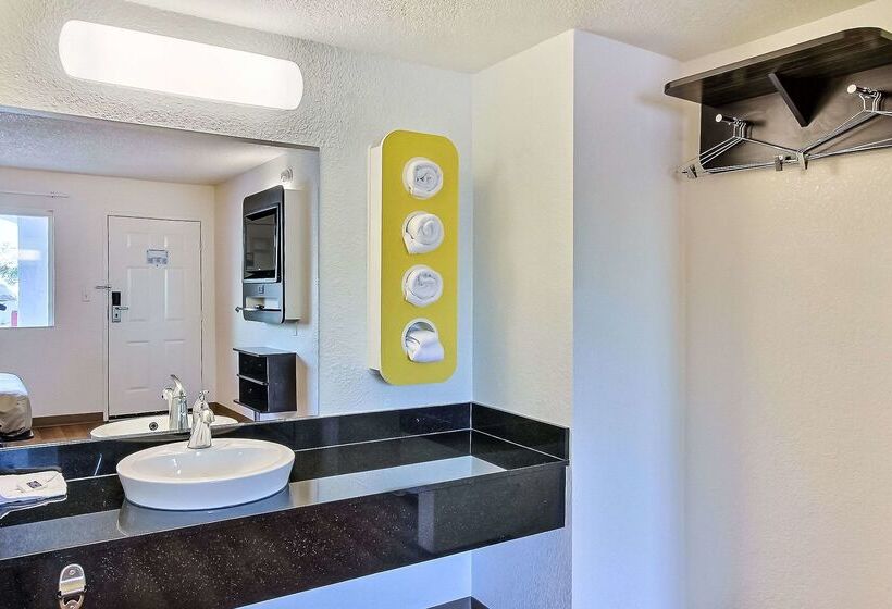 Motel 6campbell, Ca  San Jose