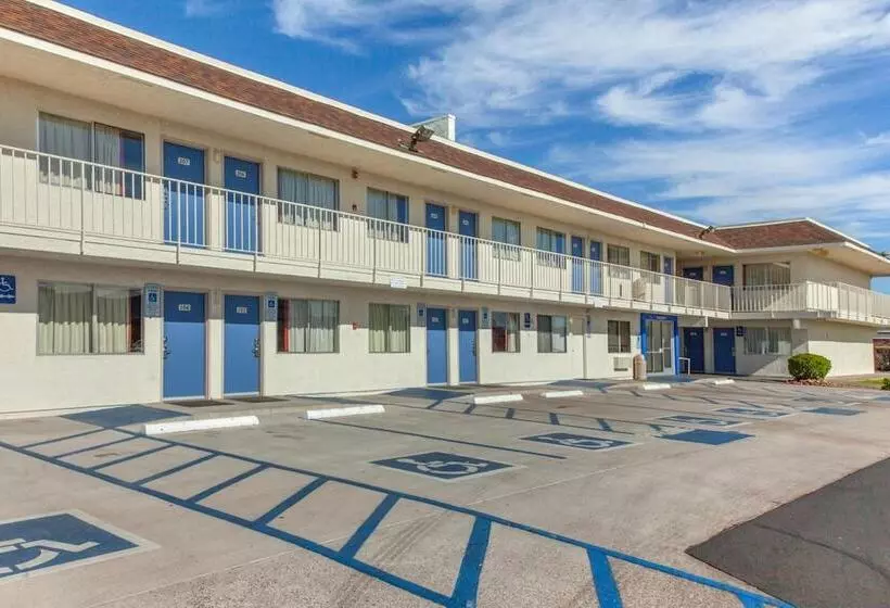 Motel 6phoenix, Az  North Bell Road