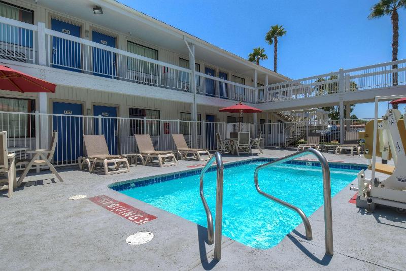 Motel 6 Santa Ana, Ca