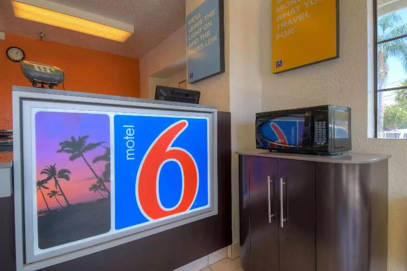 Motel 6 Santa Ana, Ca