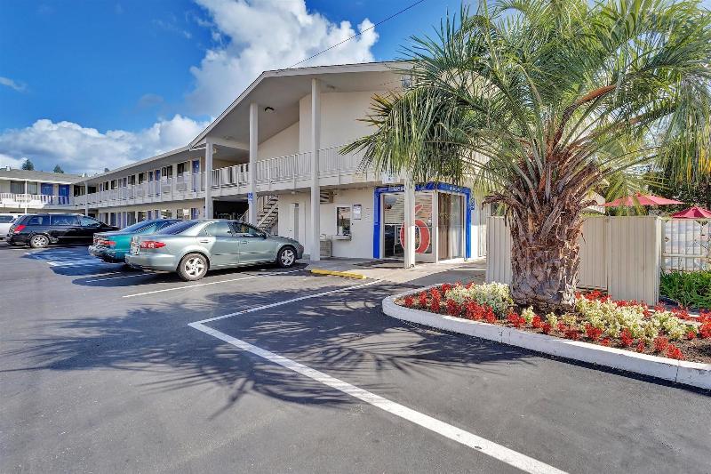 汽车旅馆  Park Inn By Radisson, Santa Rosa South