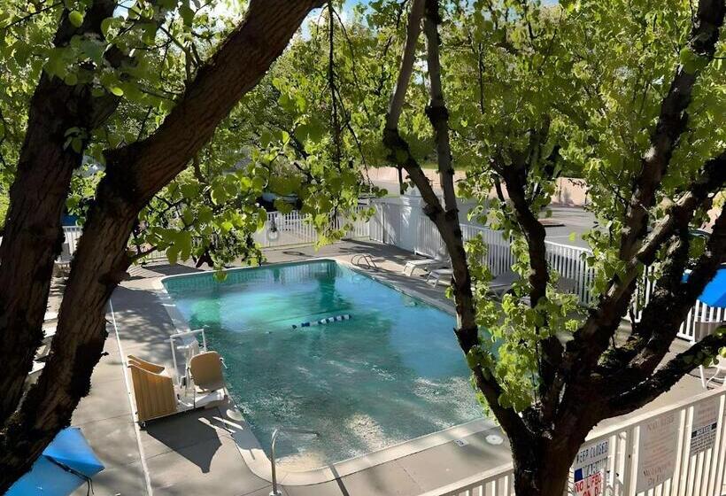 汽车旅馆  Park Inn By Radisson, Santa Rosa South