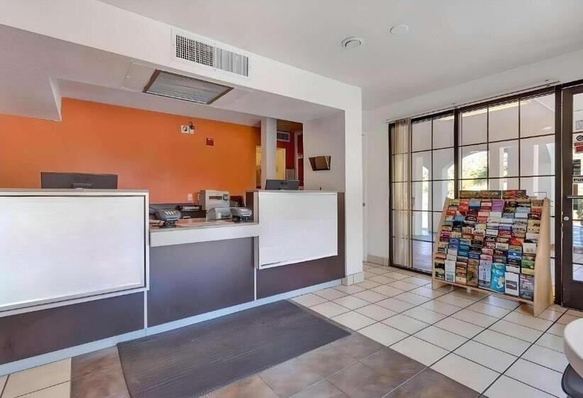 汽车旅馆  Park Inn By Radisson, Santa Rosa South