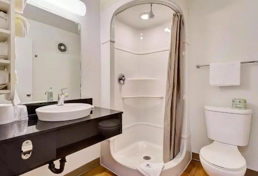 汽车旅馆  Park Inn By Radisson, Santa Rosa South