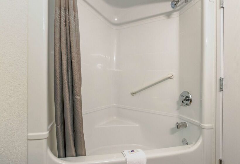 Motel 6west Des Moines, Ia