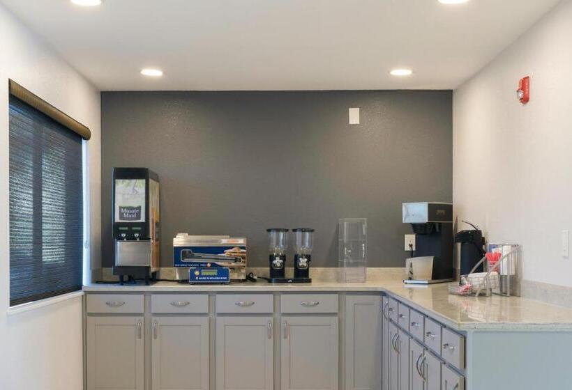 Мотель Americas Best Value Inn East Peoria