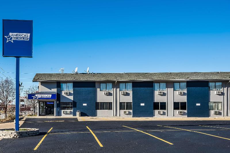 Мотель Americas Best Value Inn East Peoria