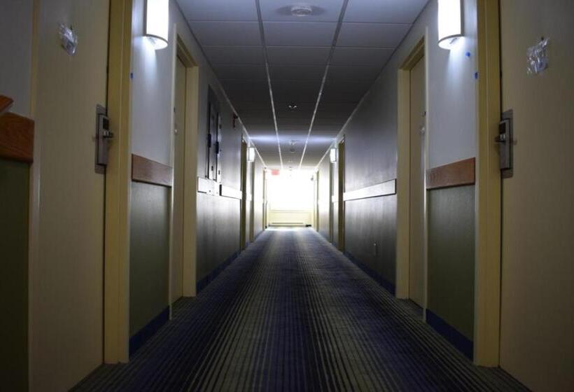 فندق على الطريق Days Inn By Wyndham Augusta