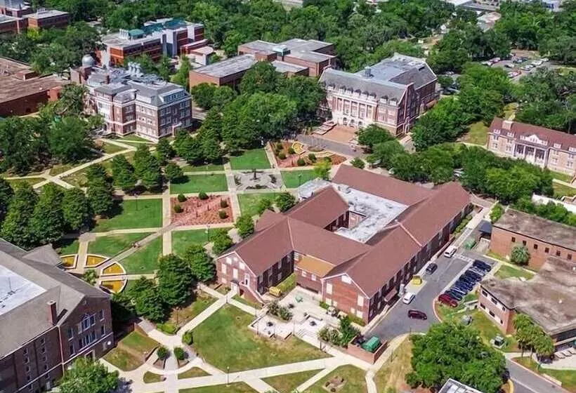 مُتل Loyalty Inn Tallahassee