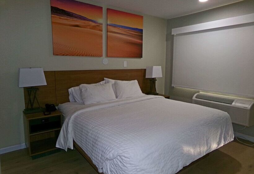 汽车旅馆 Clarion Pointe Ridgecrest Near China Lake Naval Station