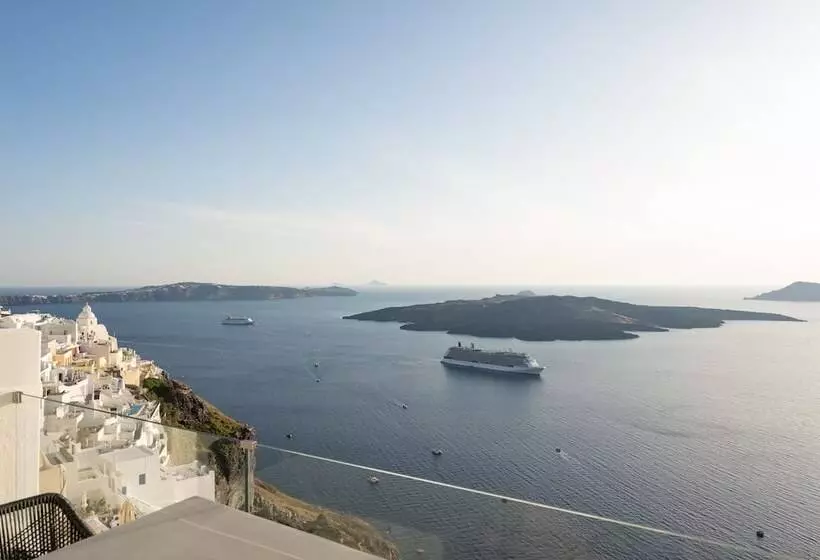 Pensió Asha Luxury Suites