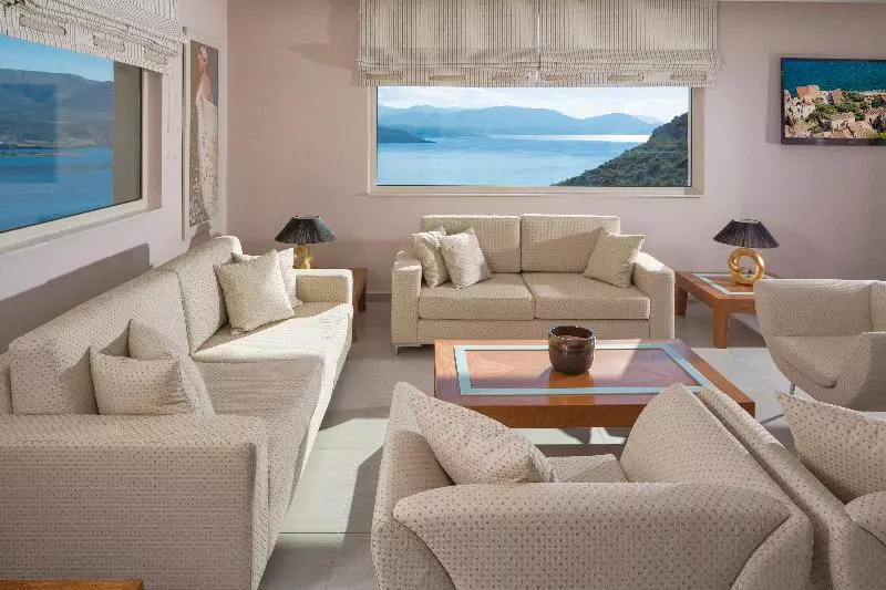 Princess Kyniska Suites