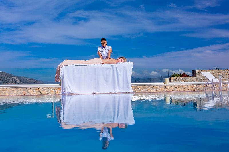 Princess Kyniska Suites