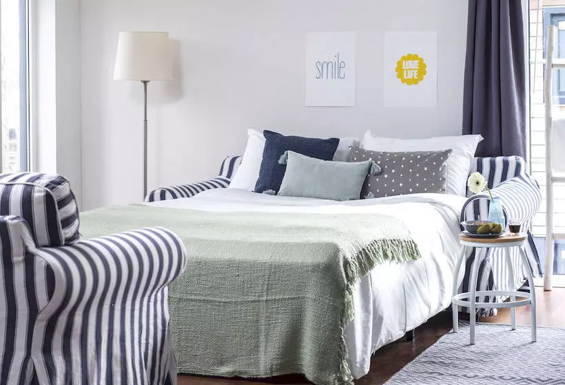 Loosdrecht Rien Van Den Broeke Village