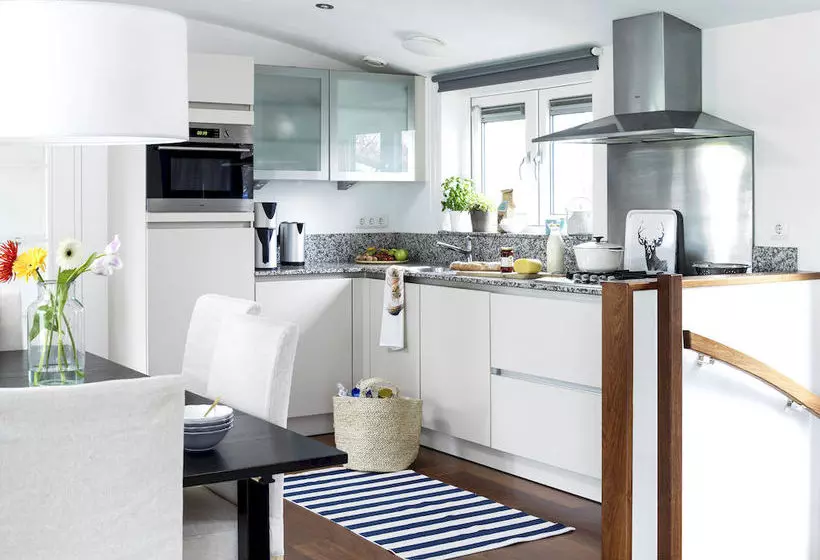 Loosdrecht Rien Van Den Broeke Village