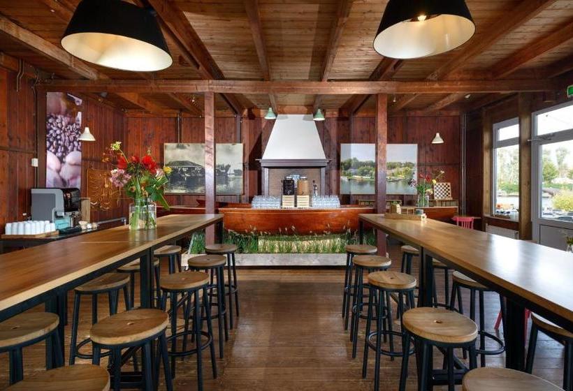 הוסטל Stayokay Heeg  Friesland