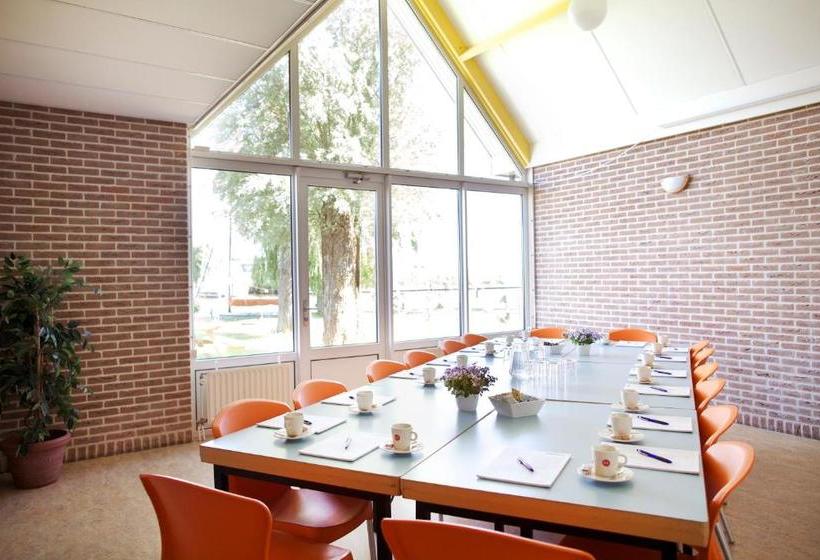 הוסטל Stayokay Heeg  Friesland