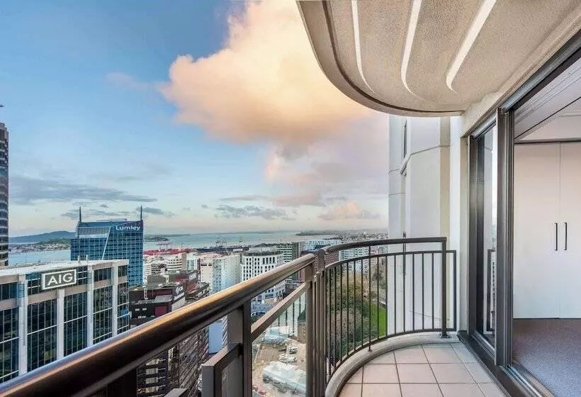 Avani Metropolis Auckland Residences