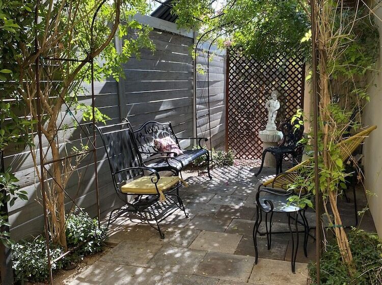 تختخواب و صبحانه Bespoke Inn Scottsdale