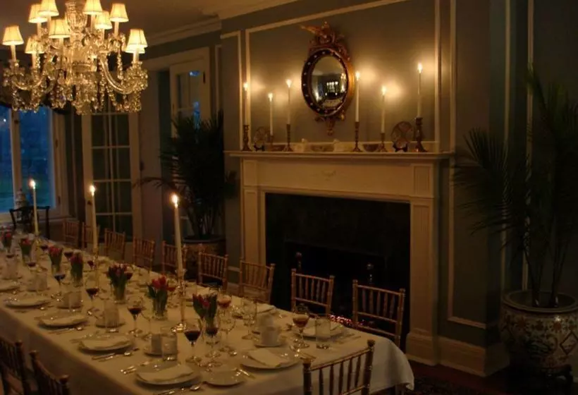 住宿加早餐  Bishops Hall