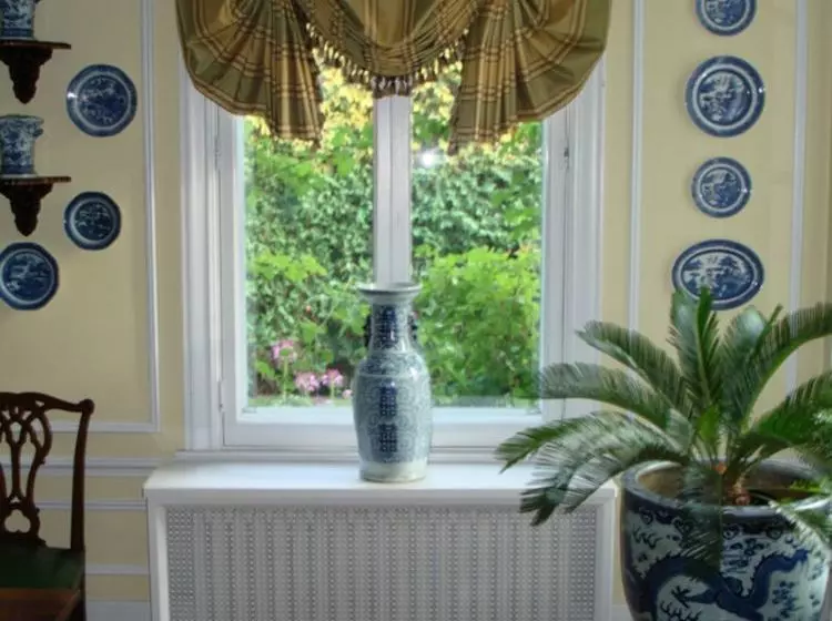 住宿加早餐  Bishops Hall